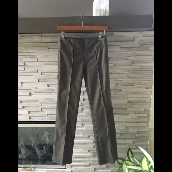 BCBG taupe Pants size 2 NEVER WORN - Picture 1 of 6